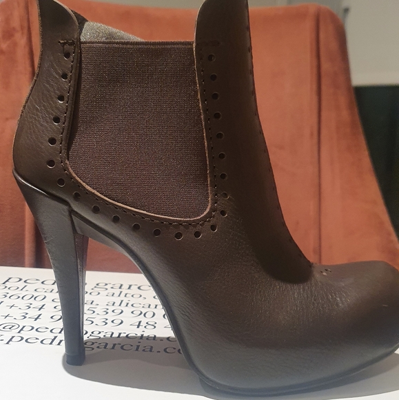 Made in Spain Genuine Leather Pedro García Ankle Boots Brown 7.5-8 US - Picture 4 of 8